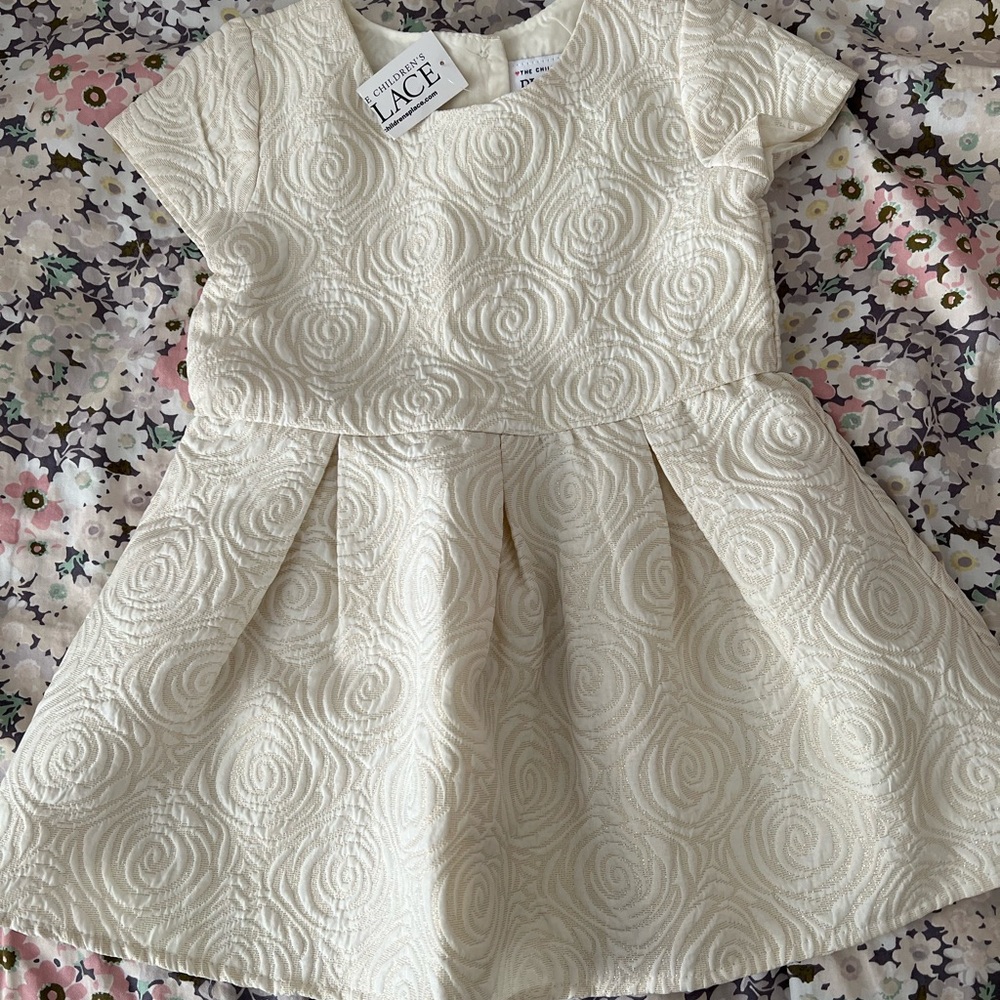 Size 2T NWT Girls Children place short sleeve off white color dress